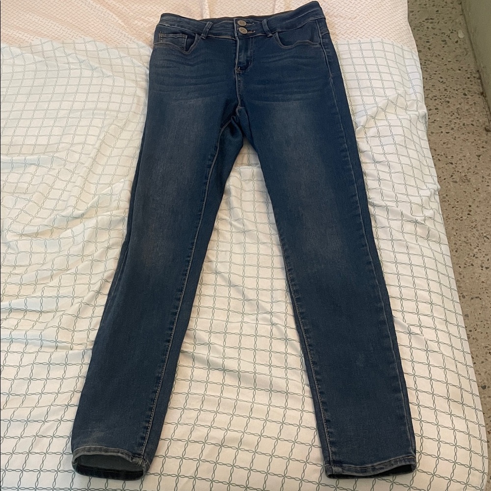 Doll House Classic Blue Women's Jeans ( 7-8 )